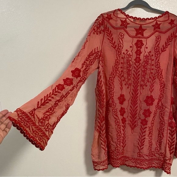 Origami by Vivian Sheer Embroidered Tunic Top Red Size Med/Large - Picture 7 of 12